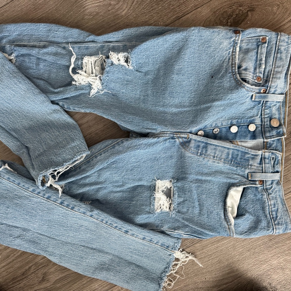Levi's Light Blue Distressed Skinny Jeans